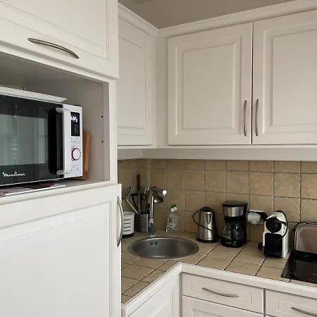 Des Fleurs Et Des Vagues Daire