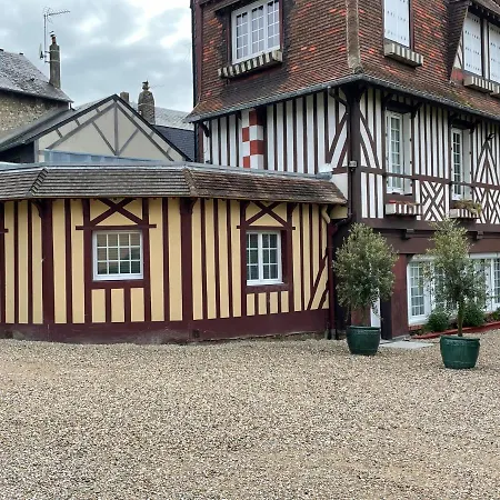 Daire Des Fleurs Et Des Vagues *