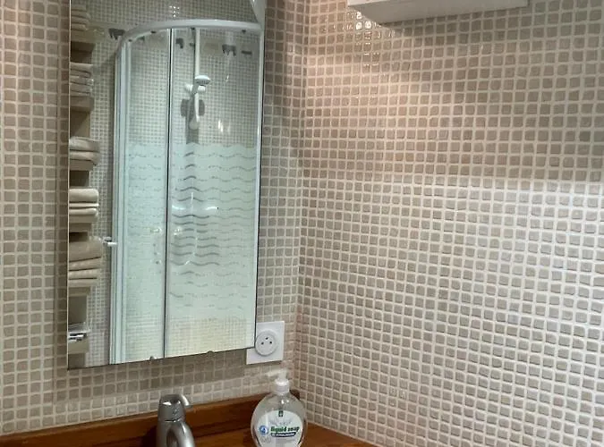 Des Fleurs Et Des Vagues Villerville