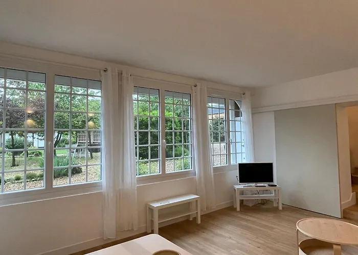 Des Fleurs Et Des Vagues Διαμέρισμα Villerville